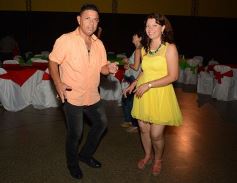 Foto de la galería: Brindis con amigos para recibir al Año Nuevo