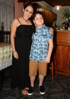 Foto de la galería: Brindis con amigos para recibir al Año Nuevo