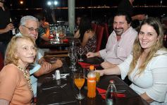 Foto de la galería: Noche de encuentros y festejos en Itakuá