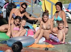 Foto de la galería: Tarde de pileta en el predio del IPLyC