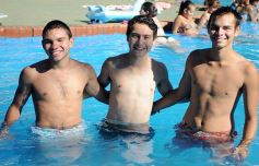 Foto de la galería: Tarde de pileta en el predio del IPLyC