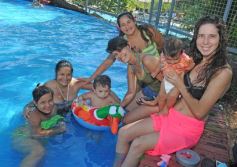 Foto de la galería: Tarde de pileta en el predio del IPLyC