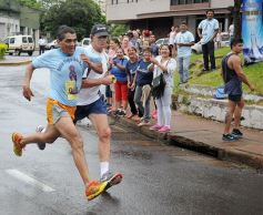 Foto de la galería: Maratón homenaje a las víctimas de la Tragedia del Paraná