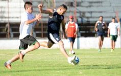 Foto de la galería: Pretemporada a full: Guaraní derrotó a La Picada