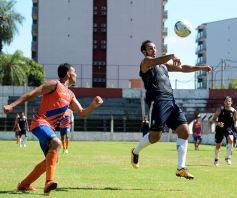 Foto de la galería: Guaraní sigue la preparación: empató ante Athletic Club