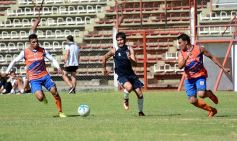 Foto de la galería: Guaraní sigue la preparación: empató ante Athletic Club
