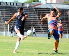 Foto de la galería: Guaraní sigue la preparación: empató ante Athletic Club
