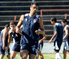 Foto de la galería: Guaraní sigue la preparación: empató ante Athletic Club