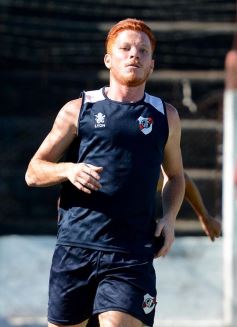 Foto de la galería: Guaraní sigue la preparación: empató ante Athletic Club