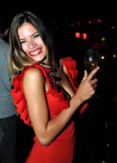 Foto de la galería: Noche de viernes en Cristóbal