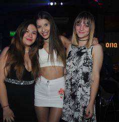 Foto de la galería: Noche de viernes en Cristóbal