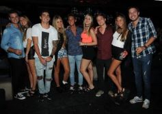 Foto de la galería: Noche de viernes en Cristóbal