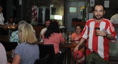 Foto de la galería: Cena y excelente show de Rulo Espínola en el complejo La Cruz de Santa Ana