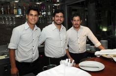 Foto de la galería: Cena y excelente show de Rulo Espínola en el complejo La Cruz de Santa Ana