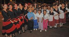 Foto de la galería: Serenata a la Virgen en la víspera del aniversario de Candelaria