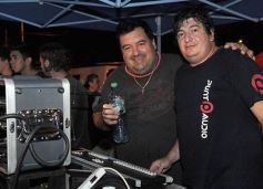Foto de la galería: Serenata a la Virgen en la víspera del aniversario de Candelaria