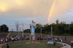 Foto de la galería: Serenata a la Virgen en la víspera del aniversario de Candelaria