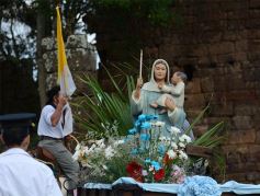 Foto de la galería: Serenata a la Virgen en la víspera del aniversario de Candelaria