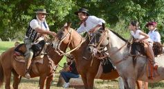 Foto de la galería: Serenata a la Virgen en la víspera del aniversario de Candelaria