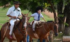 Foto de la galería: Serenata a la Virgen en la víspera del aniversario de Candelaria