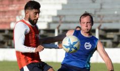 Foto de la galería: Guaraní calienta motores: derrotó a Atlético Oberá en otro amistoso