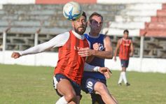 Foto de la galería: Guaraní calienta motores: derrotó a Atlético Oberá en otro amistoso