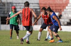 Foto de la galería: Guaraní calienta motores: derrotó a Atlético Oberá en otro amistoso