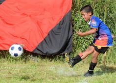 Foto de la galería: Los futuros cracks del fútbol misionero en acción