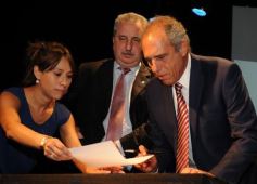 Foto de la galería: Funcionarios nacionales visitaron Misiones para poner en marcha la UIF y financiar distintas obras