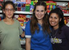 Foto de la galería: La Librería 6 de Junio, a full de cara al inicio de clases