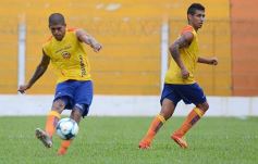 Foto de la galería: El Colectivero derrotó a For Ever en otro amistoso de pretemporada