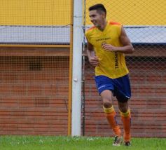 Foto de la galería: El Colectivero derrotó a For Ever en otro amistoso de pretemporada