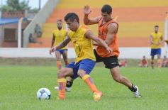 Foto de la galería: El Colectivero derrotó a For Ever en otro amistoso de pretemporada