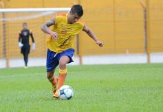 Foto de la galería: El Colectivero derrotó a For Ever en otro amistoso de pretemporada