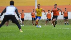 Foto de la galería: El Colectivero derrotó a For Ever en otro amistoso de pretemporada