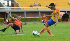 Foto de la galería: El Colectivero derrotó a For Ever en otro amistoso de pretemporada