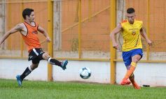 Foto de la galería: El Colectivero derrotó a For Ever en otro amistoso de pretemporada