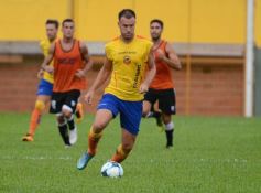 Foto de la galería: El Colectivero derrotó a For Ever en otro amistoso de pretemporada