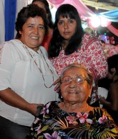 Foto de la galería: Los 91 años de María Daluz Lorenzo, entre asado y chamamé