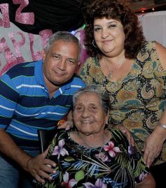 Foto de la galería: Los 91 años de María Daluz Lorenzo, entre asado y chamamé
