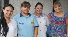 Foto de la galería: Ayuda social de Militancia Renovadora