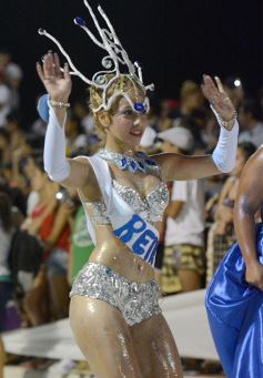Foto de la galería: Los corsos en la costanera posadeña: show inigualable