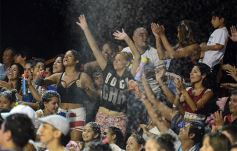 Foto de la galería: Los corsos en la costanera posadeña: show inigualable