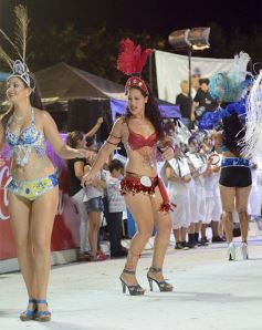 Foto de la galería: Los corsos en la costanera posadeña: show inigualable