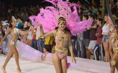 Foto de la galería: Los corsos en la costanera posadeña: show inigualable