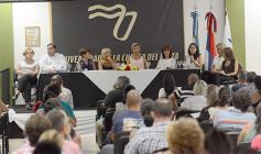 Foto de la galería: Charla informativa para padres en la UCP