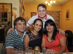 Foto de la galería: Recorrida por Posadas: la sonrisa de los amigos, algo que no tiene precio