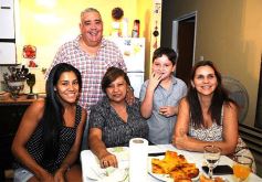 Foto de la galería: Recorrida por Posadas: la sonrisa de los amigos, algo que no tiene precio