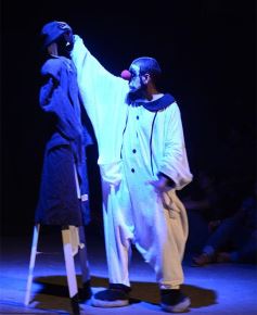 Foto de la galería: Esquizofrenia del arte, todo el talento de la Murga de la Estación