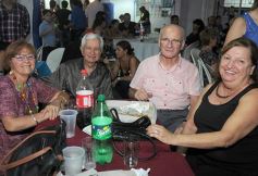 Foto de la galería: Carnaval "como en los viejos tiempos" en el club Sarmiento